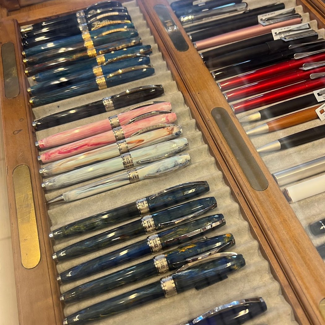 Papeterie du Dôme Stylos Agendas et Carnets à Vavin-Montparnasse-Raspail 3